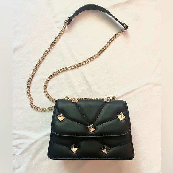 NWOT Faux leather studded bag - Picture 1 of 6
